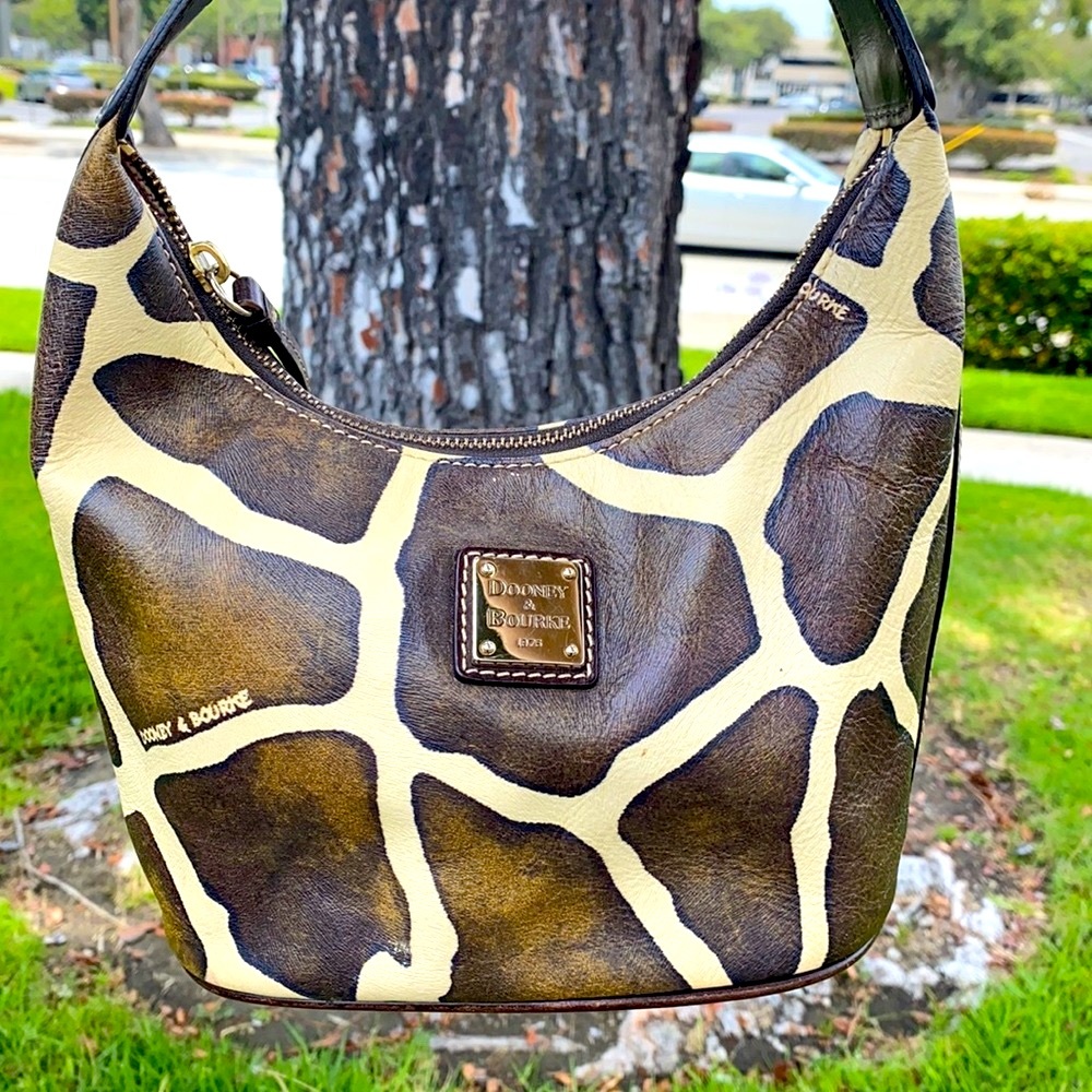 DOONEY & BOURKE BROWN LEATHER GIRAFFE PRINT PURSE SMALL BUCKET SHOULDER BAG